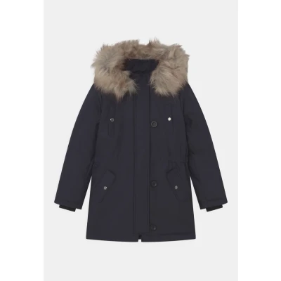Imagen de Kids ONLY Abrigo de invierno para niños, Talla: 146, Night sky