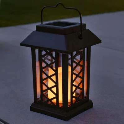 Imagen de Festive Lights Farol de jardín (funciona con energía solar, efecto parpadeante, LED ámbar, 17,5 cm).