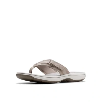 Imagen de Clarks Breeze Sea, Chanclas para Mujer, Gris Pardo Claro Sintético, 38 EU