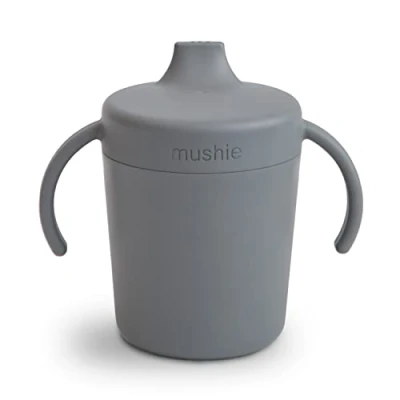 Imagen de mushie Taza para beber de entrenamiento, fabricada en Dinamarca, tapa y asas resistentes a fugas, partir 6 meses (humo)