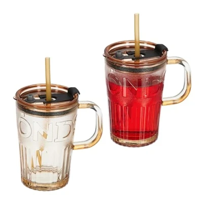 Imagen de Relaxdays Set de 2 Vasos, Jarras para Beber con Tapa y Pajita, Jarritas Batidos Zumos 450 ml, Asa, Marrón Claro, 13x13x8,5cm