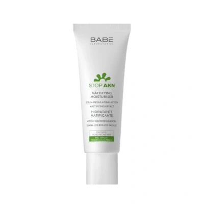 Imagen de Laboratorios Babé STOP AKN Crema Hidratante Matificante 50 ml Piel Grasa Niacinamida Acción Antibiótica y Cicatrizante Tratamiento Facial para Acné Mujer