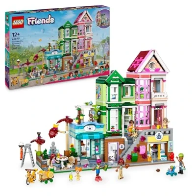 Imagen de LEGO Friends Apartamentos y Tiendas de Heartlake City, Tienda Juguete, Casa Estudio Cerámica, Regalo para Niñas 12 Años o Más Adolescentes, 3 Figuras Gatos 9 Mini Muñecos 42670