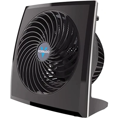 Imagen de Vornado VOR 573 Circulador de aire con patas cuadradas, color negro