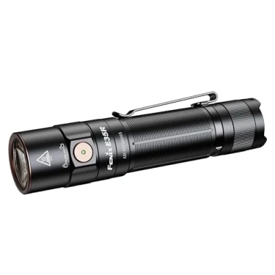 Imagen de FENIX E35R, linterna EDC ultra brillante recargable 3100 lúmenes 260 m 69 horas máximo Tapa trasera magnética Alimentado por batería 21700 Puerto de carga USB C IP68