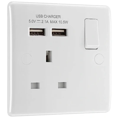 Imagen de BG Electrical 821u2 Single Switched 13 A Fast Charging Power Socket con dos puertos de carga USB, 2,1 A, 5 V, 10,5 W, borde redondo, blanco