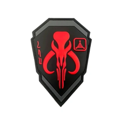 Imagen de Patch Nation Parche para paintball de PVC negro con calavera Bounty Hunter Boba Fett Mandalorian Bantha