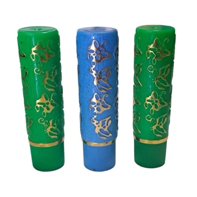 Imagen de pack 3 pintalabios magicos (2 verdes + 1 azul) duraderos, aromaticos, hidratantes