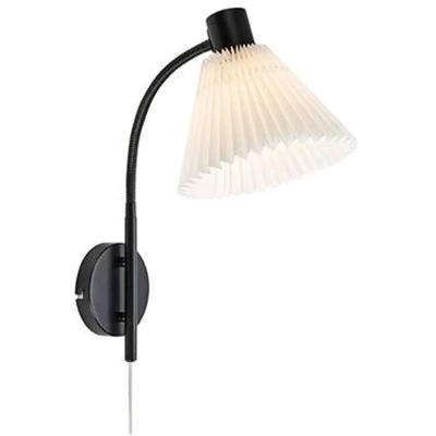 Imagen de Markslöjd Aplique de pared Mira, blanco/negro, hierro/tejido, ancho 22 cm