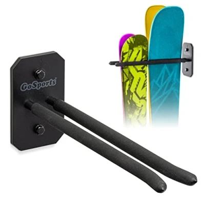 Imagen de GoSports Estante de almacenamiento para esquí y snowboard montado en la pared, capacidad 2 pares esquís o 1 tabla