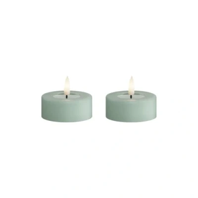Imagen de Deluxe Homeart Juego de velas LED jumbo sin llama para interiores, con tecnología Real Flame™, funciona pilas (verde salvie)