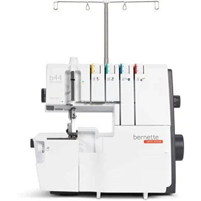 Imagen de Bernina Bernette B44 Máquina de overlocker