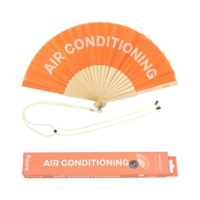 Imagen de Fisura Abanico Original con Mensaje “Air Conditioning. de Madera Moderno y Gracioso. Naranja Blanco. Medidas: 42,5 x 23 cm. Textil.