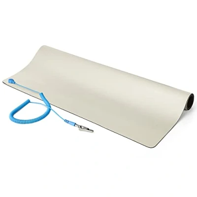 Imagen de StarTech.com Alfombrilla Antiestática, Superficie Antiestática para la Reparación de Electrónicos Mesa, con Cable Toma a Tierra Removible, ANSI/ESD S 4.1, 60cmx120cm (LG Anti Static Mat)