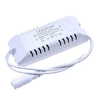 Imagen de Potencia de accionamiento LED 3W 50W panel luz controlador corriente constante transformador CC DIY (36 50W)
