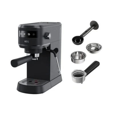Imagen de AEG EC6 1 6BST Cafetera Espresso para Café Molido,Capuccino y Monodosis, Sistema Anti goteo, Filtro Extraible, Vaporizador leche, Apagado Automático, Calentador de tazas, Depósito agua 1L, Negro