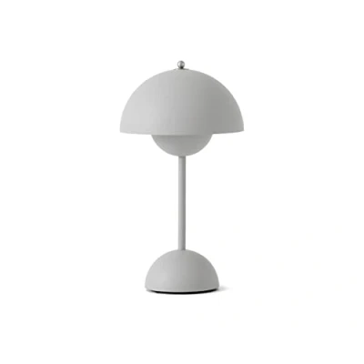 Imagen de AndTradition Flowerpot VP9 Lámpara inalámbrica (altura 29,5 cm), color gris claro
