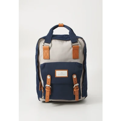 Imagen de Doughnut Macaroon Mochila para Portátil de hasta 14 Pulgadas 38 x 27 13 cm Color Ivory &amp; Navy Capacidad 16 litros Hombre Correas Acolchadas Mujer