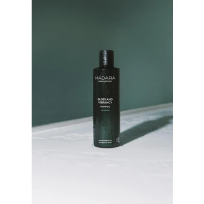 Imagen de Champú de brillo y resplandor Madara 250 ml