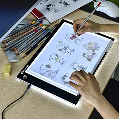 Imagen de XIAOSTAR Mesa de Luz Dibujo LED A4 Tableta Tablero Pintura Ultrafino,Cable USB con Brillo Ajustable para,Animación,Dibujo,Diseño,Bosquejo,Bordado（Sin bolígrafo）