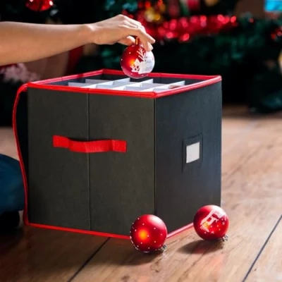 Imagen de CKB LTD Caja de almacenamiento para bolas Navidad, color rojo y negro, cubo V2 con compartimentos, almacena hasta 64 bolas, adornos Navidad decoración loft, contenedor 33 x cm