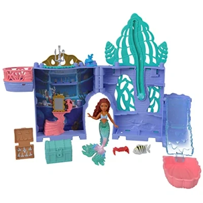 Imagen de Disney “La Sirenita Storytime Stackers La gruta de Ariel Conjunto juego, casa muñecas apilable con muñeca pequeña y 10 accesorios (Mattel HLX16)