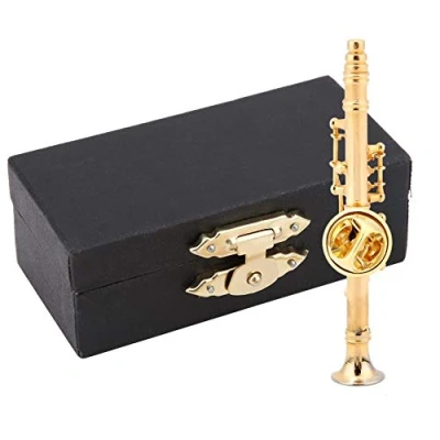 Imagen de Pin de Broche Instrumento Musical Clarinete Chapado en Oro con Caja Regalo