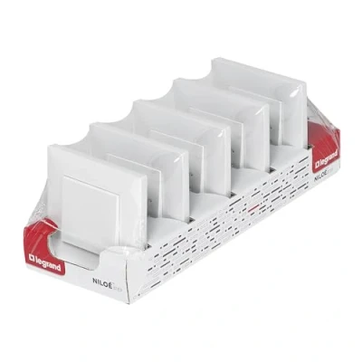 Imagen de Legrand 398300 Pack 5 Interruptores o conmutadores monobloc 10AX para instalación empotrada Gama Niloé Step Color Blanco