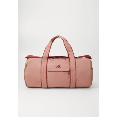 Imagen de adidas Performance YOGA Duffel Bolsa de deporte, Mujer, Talla: One Size/No Size, Warm clay/preloved ruby