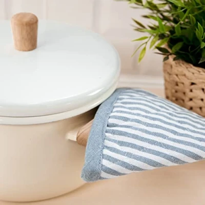 Imagen de Sancarlos Pack de 2 Agarrador Olla para Cocina, Color Azul y Blanco, 100% Algodón, Resistentes al Calor.