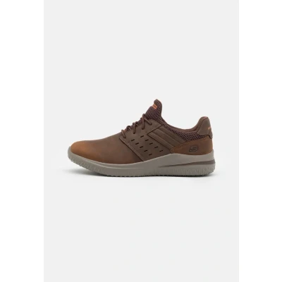 Imagen de Skechers Delson 3.0 Zapatillas, Hombre, Talla: 46, Dark brown Zapatos