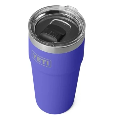 Imagen de YETI Rambler Cup, Vacuum Insulated Stainless Steel Stackable Cup with Magslider Lid, Ultra Marine Violet, 20 oz (591 ml)
