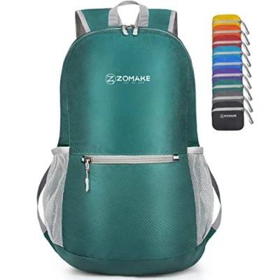 Imagen de ZOMAKE Mochila Plegable Ultraligera Mochilas de Senderismo Pequeña Con Resistencia Al Agua 20L Para Hombre Mujer Viaje Trekking Deporte(Verde militar)