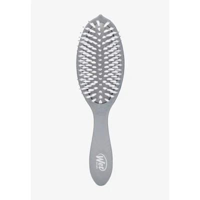 Imagen de WetBrush Go Green Treatment and Shine Cepillo desenredante para el cabello, cerdas Intelliflex ultra suaves separar suavemente los nudos, facilidad, Wet Brush es suave con