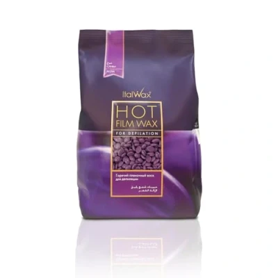 Imagen de Italwax Plum 500g Cera elástica en perlas para depilaciòn sin bandas Fórmula natural todo tipo de pieles Recomendado la zona bikini y las axilas Ligera fragancia frutada Wax