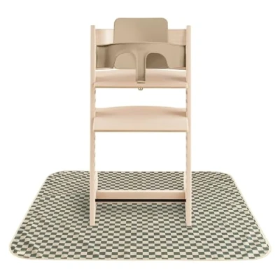 Imagen de Mushie Splat Mat 108x108 cm Alfombra Impermeable, Ligera, Duradera y sin BPA Trona, Proteger el Suelo destete del bebé (Olive Check)