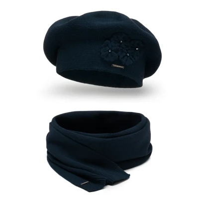 Imagen de Vivisence De Boina Y Bufanda para Mujer Conjunto Elegante Ideal Invierno con Aplique Decorativo Diseño Clásico, Azul Oscuro,Talla Única