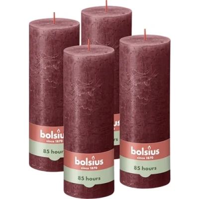 Imagen de Bolsius vela rústica de pilar rojo oscuro, paquete 4, larga duración combustión 85 horas, doméstica, decoración interiores, sin perfume, cera vegana natural, aceite palma, 19 x
