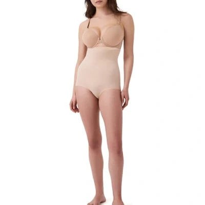 Imagen de Spanx Higher Power Panties, Ropa Interior Modeladora para Mujer (Talla Normal y Talla Grande), Beige (Soft Nude), S
