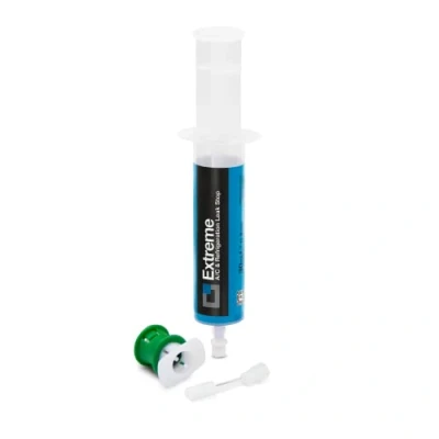 Imagen de Errecom Extreme 30 ml, Sellador de fugas para sistemas Aire Acondicionado del Auto, incluye el adaptador válvulas carga lato baja presión gas R1234yf