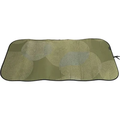 Imagen de Brabantia Alfombra para Planchar Resistente al Calor Material Elástico de 6 Capas Compacta Base Antideslizante Manta Esenciales la Lavandería Calm Green 65 x 120 cm