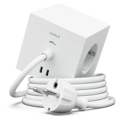 Imagen de Avolt USB C El primer diseño del mundo 3 tomas y 2 puertos Base magnética que se adhiere casi en cualquier lugar (blanco, 1,8 m)