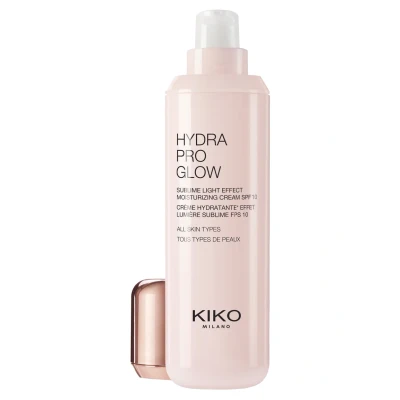 Imagen de KIKO Milano Hydra Pro Glow Crema hidratante efecto luz sublime con ácido hialurónico SPF 10