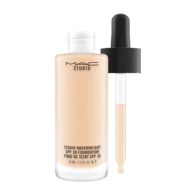 Imagen de MAC Studio Waterweight SPF 30 Base de maquillaje NC15 ml