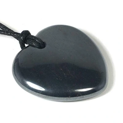 Imagen de CrystalAge Aries Colgante de hematita con diseño corazón