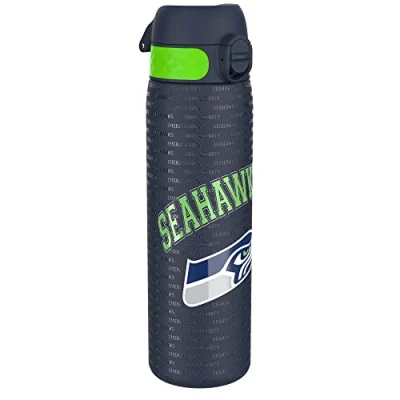 Imagen de Ion8 Botella de Agua Acero Inoxidable, 600ml, a Prueba Fugas, Fácil Abrir, Aptas para Lavavajillas, Cerradura Segura, Asa Transporte, Limpiar, Diseño en Relieve, NFL Seahawks