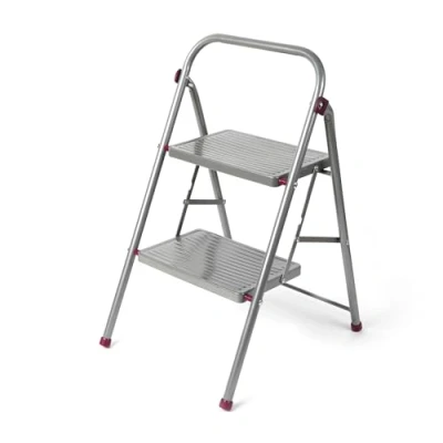 Imagen de Kleeneze KL068491EU Escalera Plegable con 2 Peldaños, Fácil De Plegar, Gancho Seguridad, Antiadherrente, Color Rosa/Gris, 80 cm