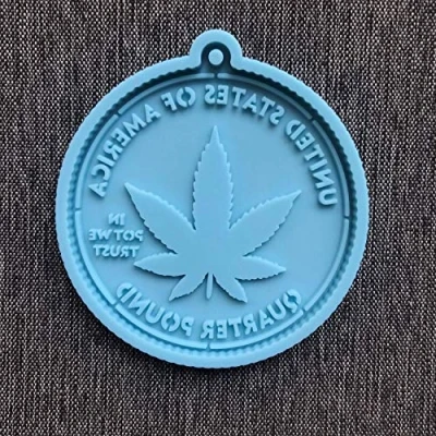 Imagen de Molde de silicona con forma hoja arce cannabis para chocolate y trufa