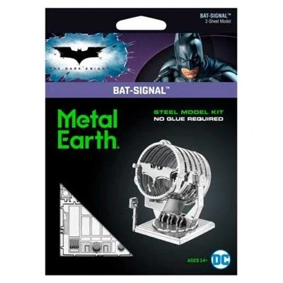 Imagen de Metal Earth Puzzle 3D Batseñal Batman Vs Superman. Rompecabezas De Batman. Maquetas Para Construir Adultos Nivel Desafiante 4.6 X 4.3 5.9 Cm