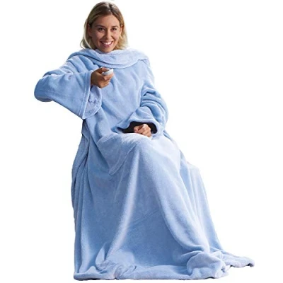 Imagen de CelinaTex Manta para TV con Mangas y Bolsillo los pies, 150 x 180 cm, Color Azul Claro, Microfibra, Forro Polar, Certificado Öko Tex, Claro